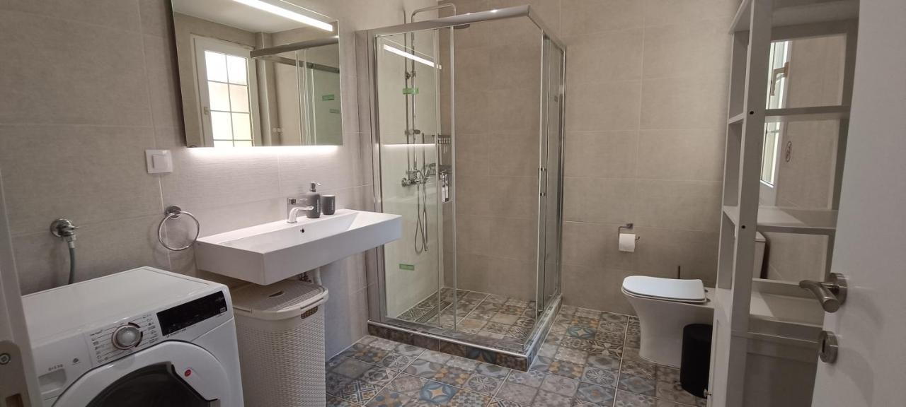 Artemis Plaza Suites テッサロニキ エクステリア 写真